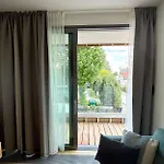 Prywatne Przy Samej Wodzie W Riva Zegrze - Jezioro Zegrzyńskie Zegrze Poludniowe