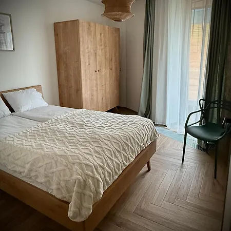Prywatny W Riva Zegrze, Zegrze Poludniowe, Zegrze Zegrze Poludniowe
